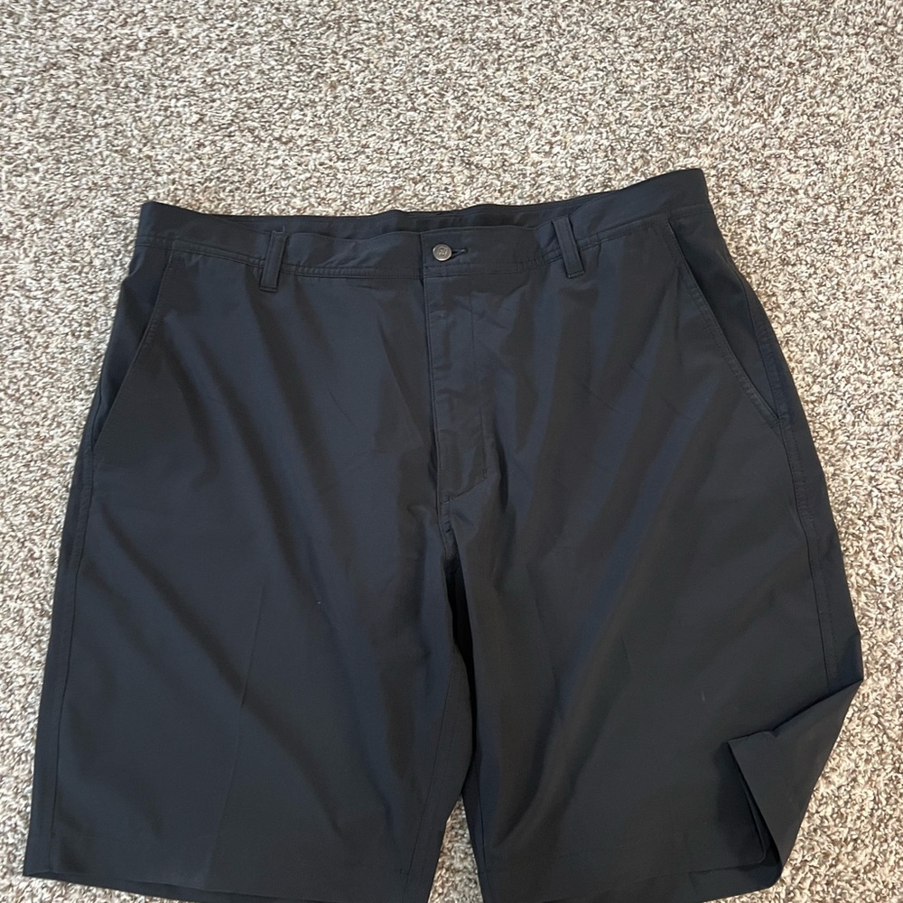 Mens black FootJoy golf shorts